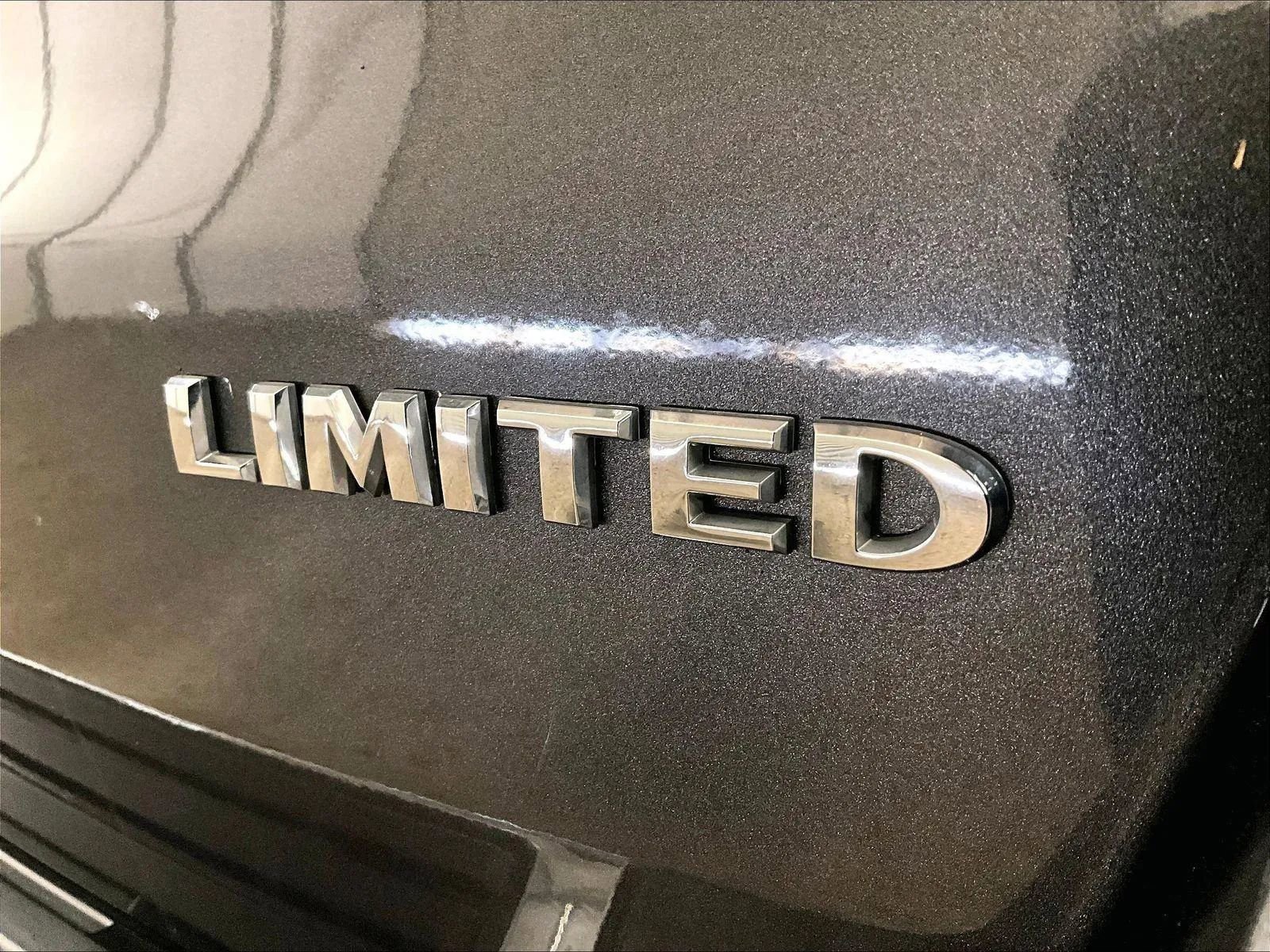 Used 2020 Jeep Grand Cherokee Limited AWD/4WD image 13