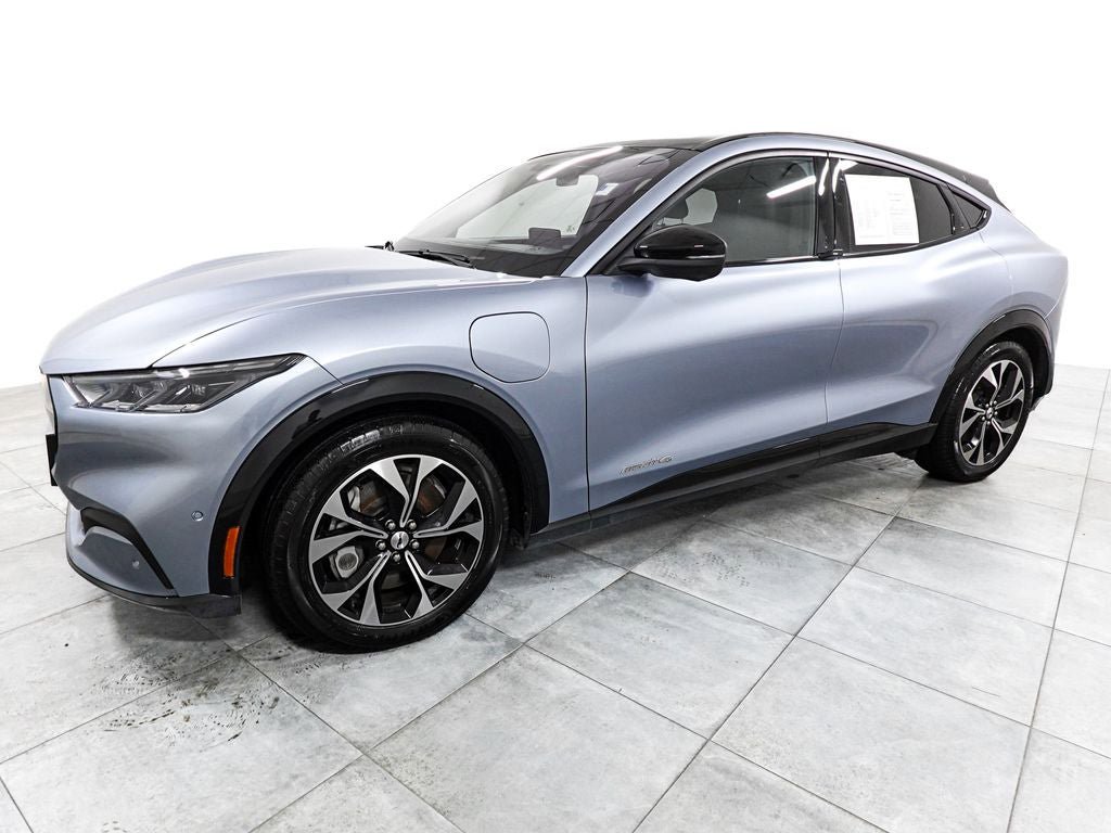 Certified 2022 Ford Mustang Mach-E Premium AWD/4WD image 3