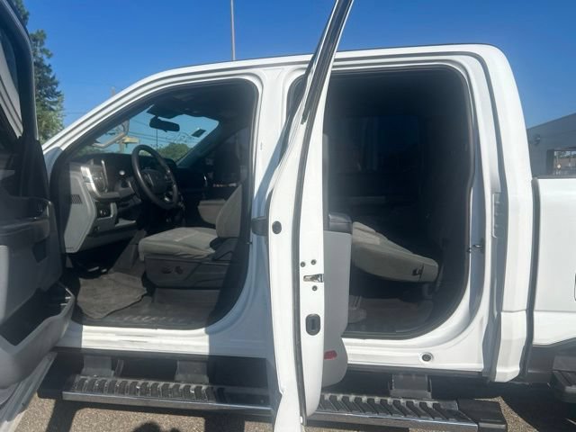 Certified 2024 Ford F250 XLT w/ FX4 Off-Road Package AWD/4WD image 9