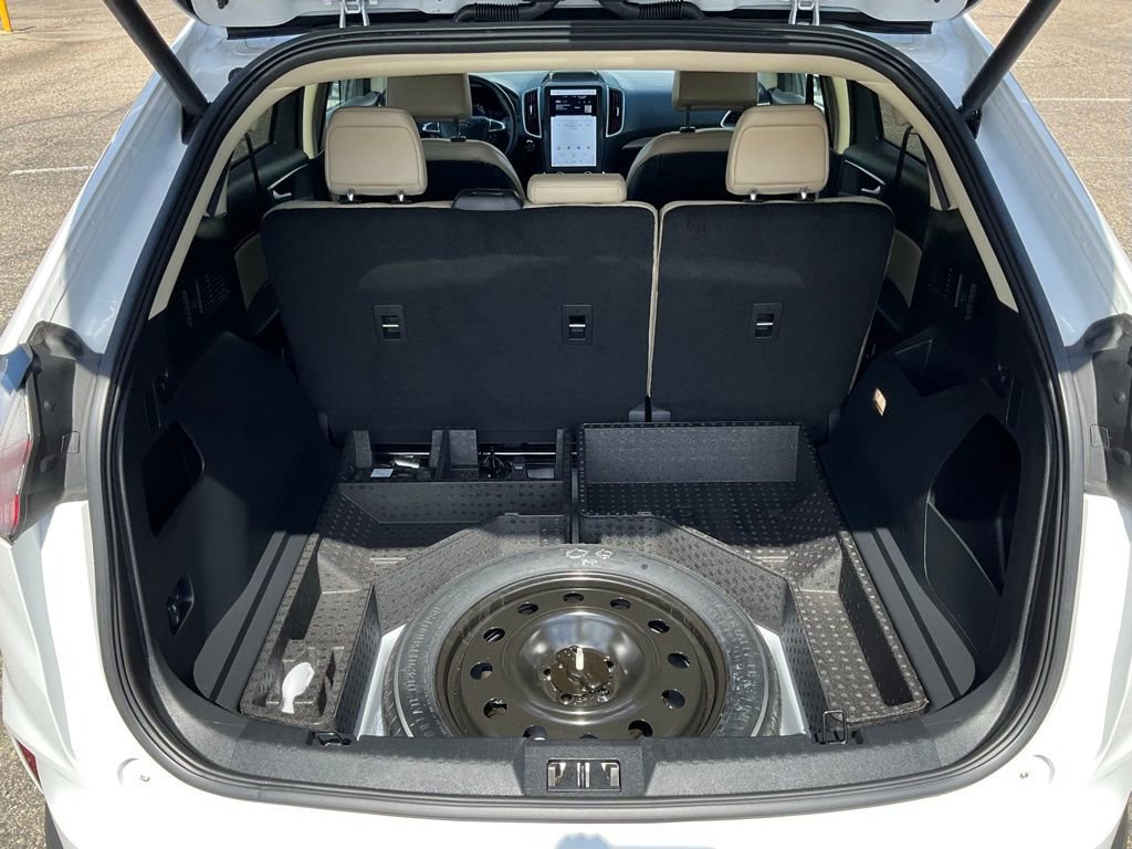 Certified 2024 Ford Edge SEL w/ Convenience Package image 31