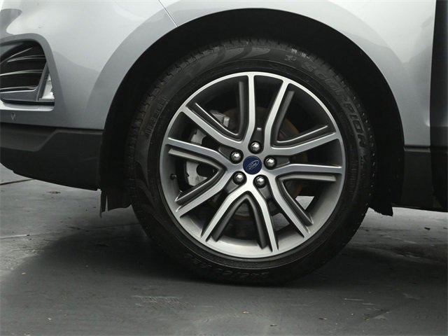 Certified 2022 Ford Edge Titanium w/ Class II Trailer Tow Package image 50
