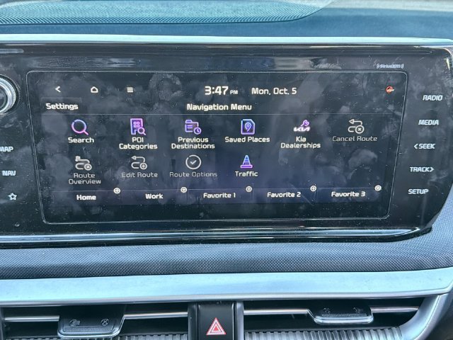 Used 2023 Kia K5 GT-Line w/ GT-Line Premium Package FWD image 18