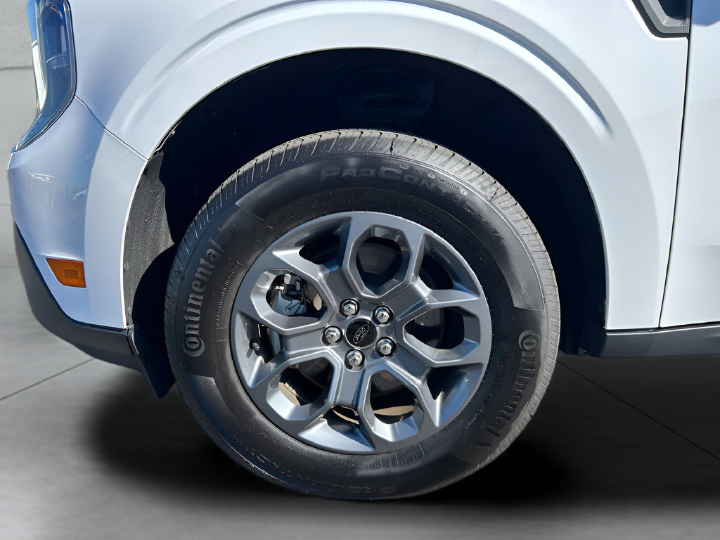 Certified 2025 Ford Maverick XLT FWD image 27