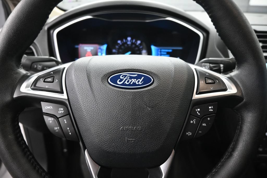 Certified 2019 Ford Fusion Energi Titanium FWD image 19
