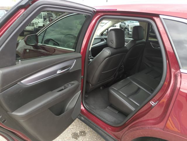 Used 2017 Cadillac XT5 Premium Luxury w/ LPO, Wheel Lock Package image 12