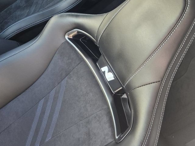 Used 2025 Hyundai Elantra N FWD image 23
