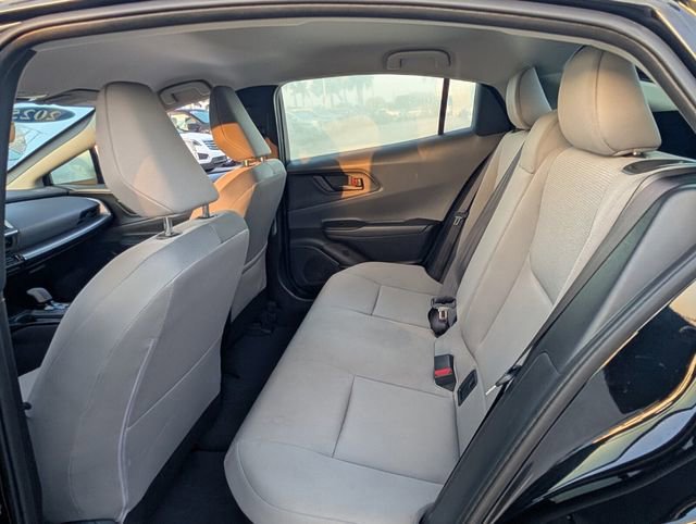 Used 2025 Toyota Prius LE image 8