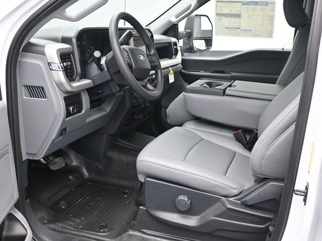 Certified 2024 Ford F250 XL w/ Snow Plow Prep Package AWD/4WD image 7