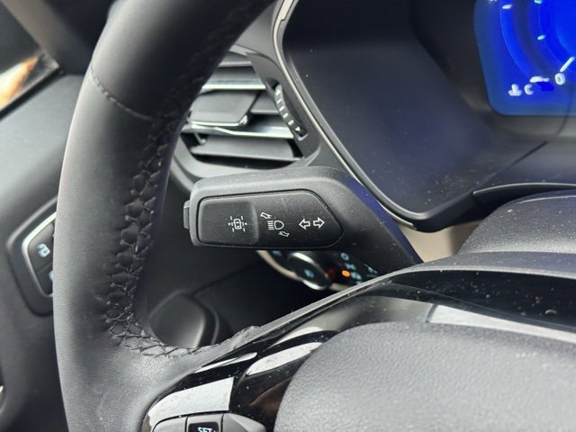 Certified 2022 Ford Escape SEL w/ Technology Package image 30