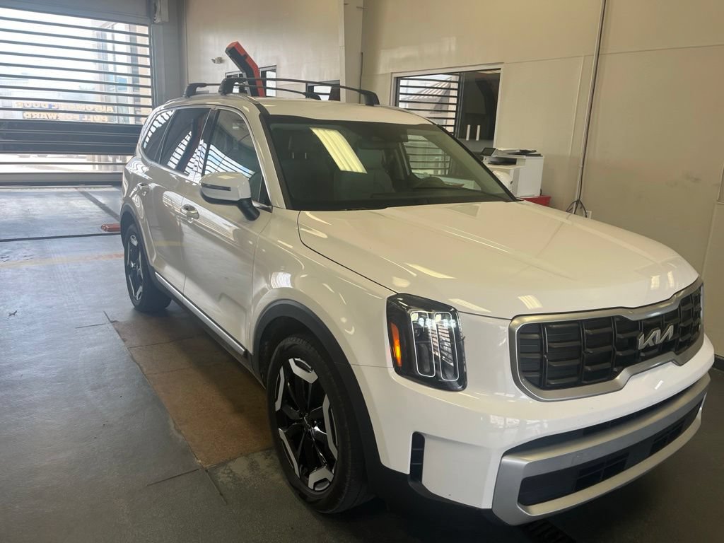 Used 2024 Kia Telluride S