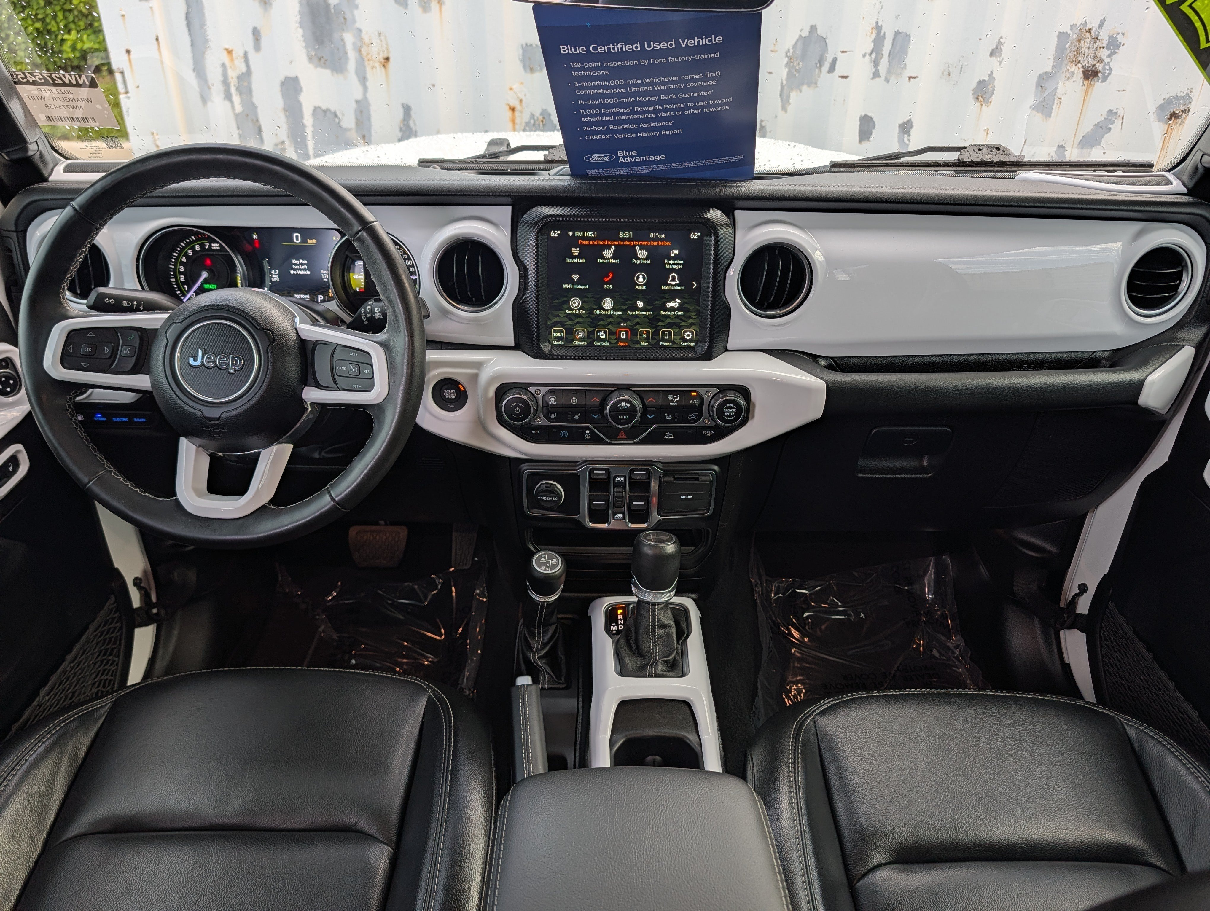 Used 2022 Jeep Wrangler Unlimited Sahara w/ Cold Weather Group AWD/4WD image 16