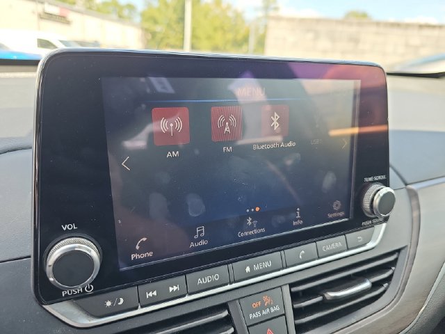 Used 2024 Nissan Altima 2.5 SV FWD image 20