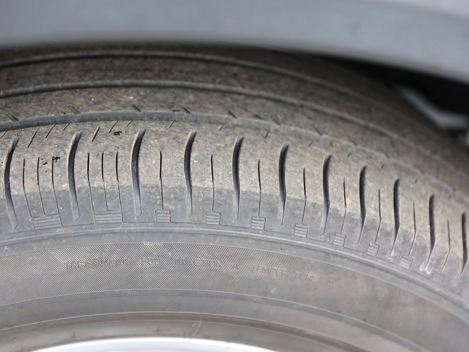 Certified 2022 Ford Explorer XLT w/ Equipment Group 202A image 12