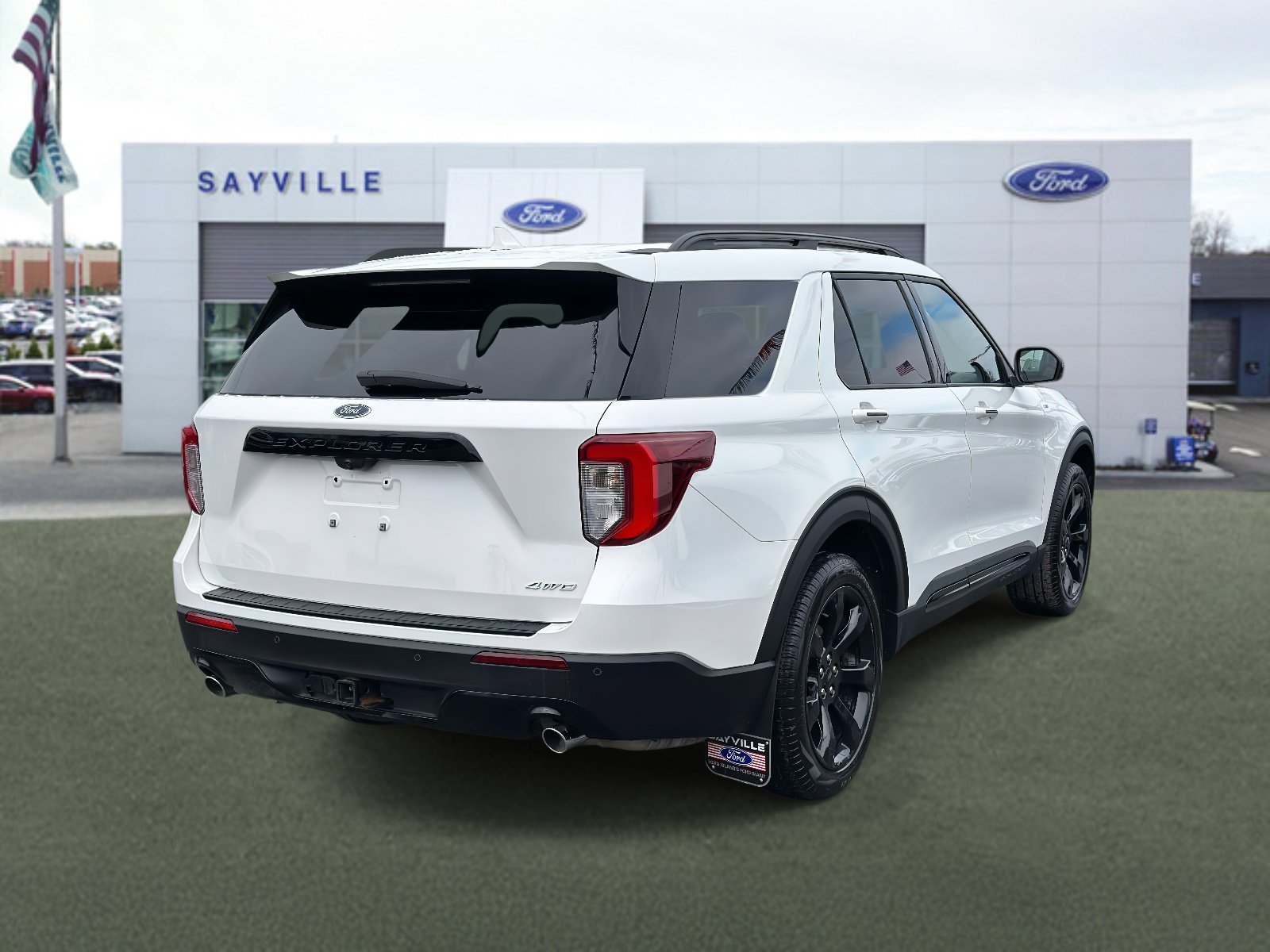 Certified 2022 Ford Explorer ST-Line w/ Class IV Trailer Tow Package image 5