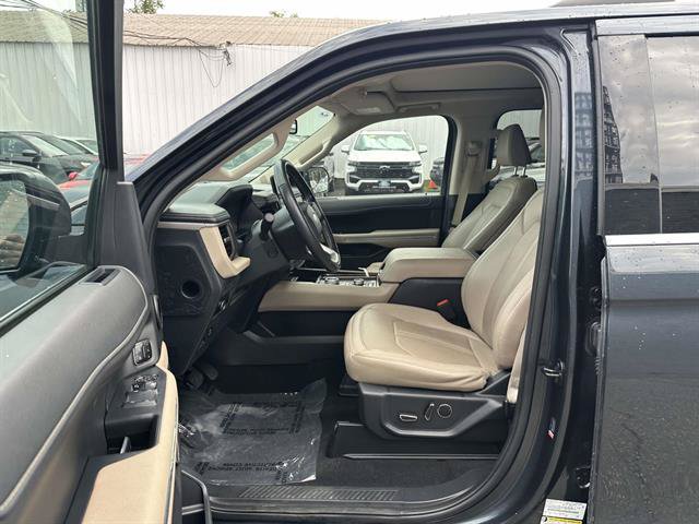 Certified 2023 Ford Expedition Limited AWD/4WD image 13