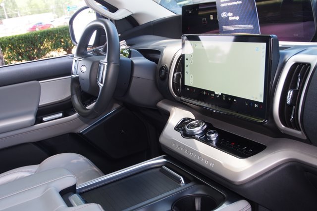 Certified 2025 Ford Expedition Max Active RWD image 10