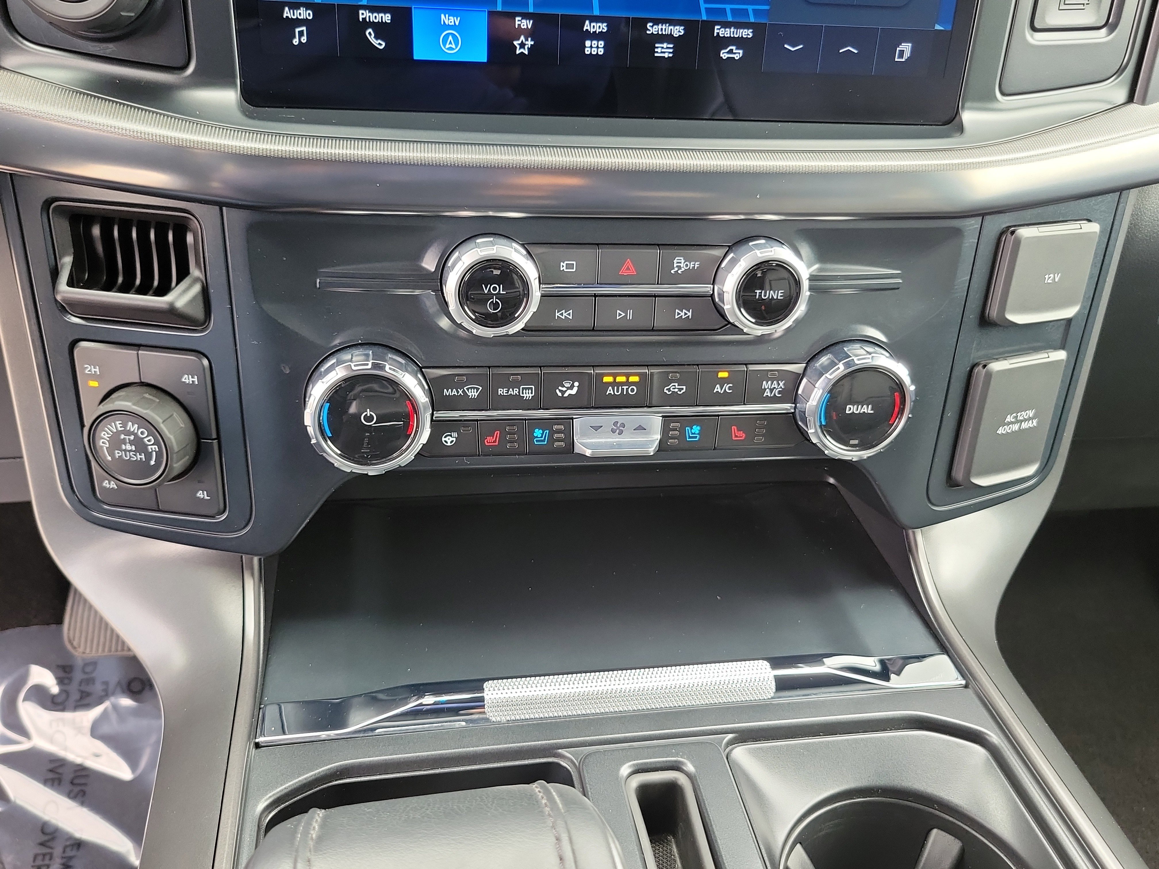 Certified 2025 Ford F150 Lariat w/ FX4 Off-Road Package AWD/4WD image 23