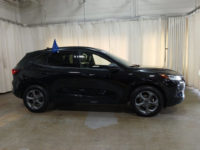 Certified 2023 Ford Escape ST-Line w/ Tech Pack #1 image 5