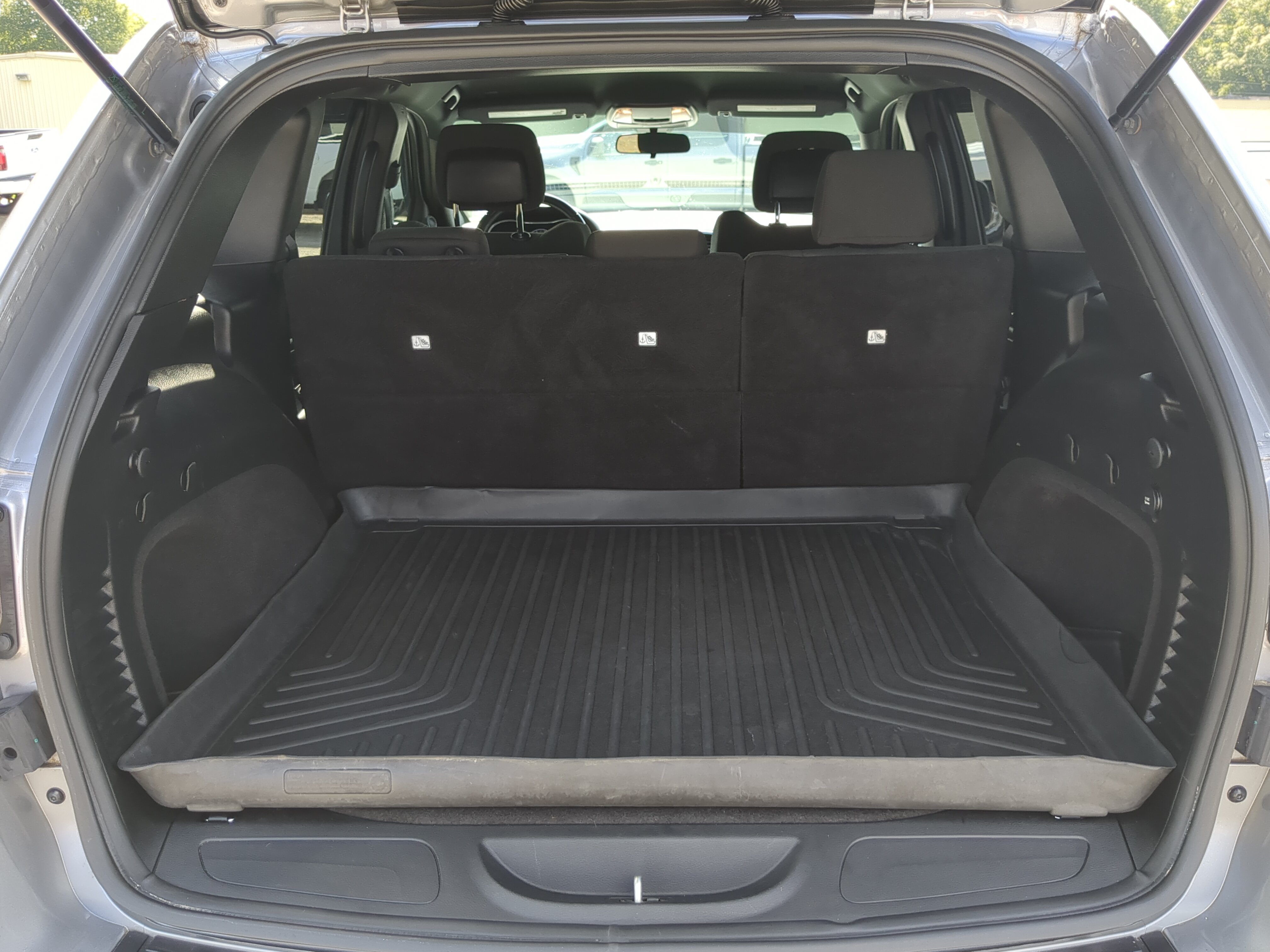 Used 2021 Jeep Grand Cherokee Laredo RWD image 11