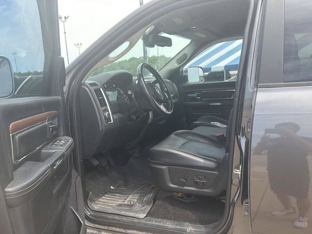 Used 2017 RAM 2500 Laramie AWD/4WD image 4