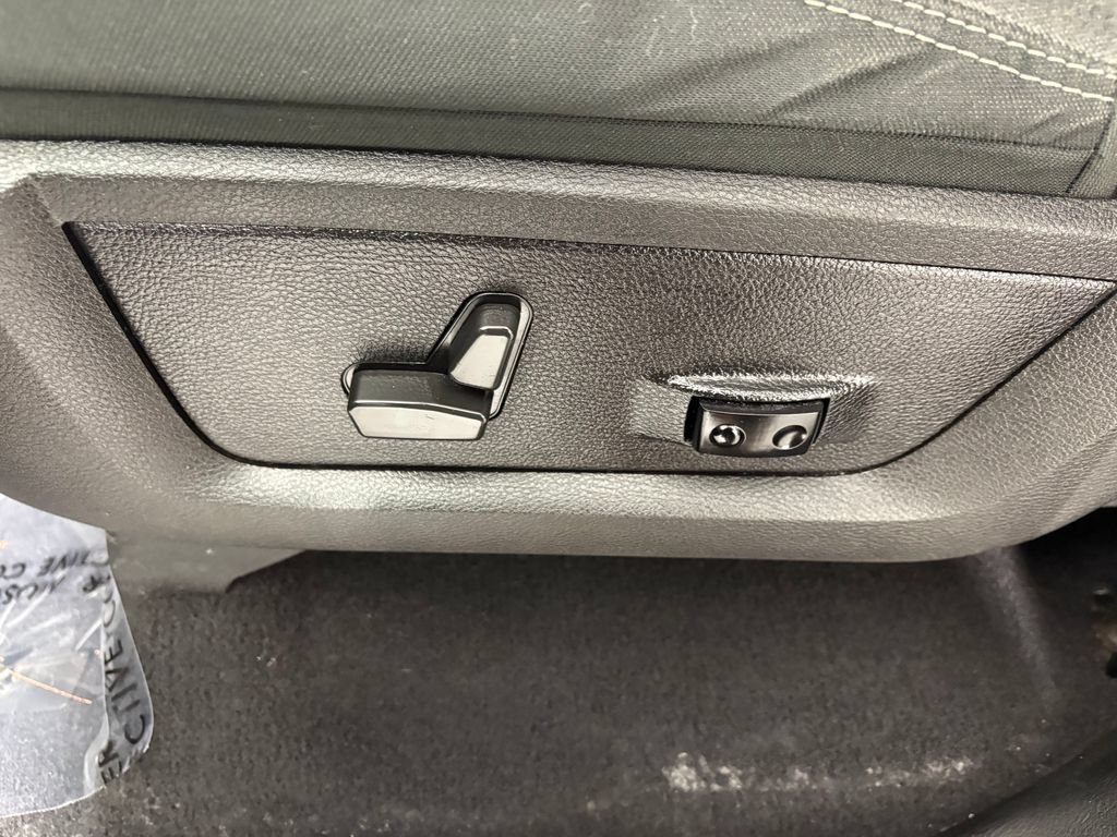 Used 2021 RAM 1500 Warlock AWD/4WD image 14