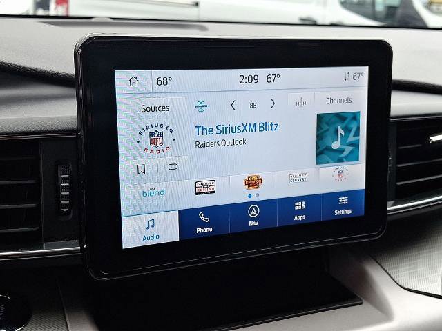 Certified 2023 Ford Explorer XLT w/ Equipment Group 202A image 19