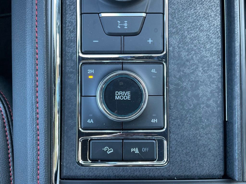 Certified 2024 Ford Expedition Limited image 41