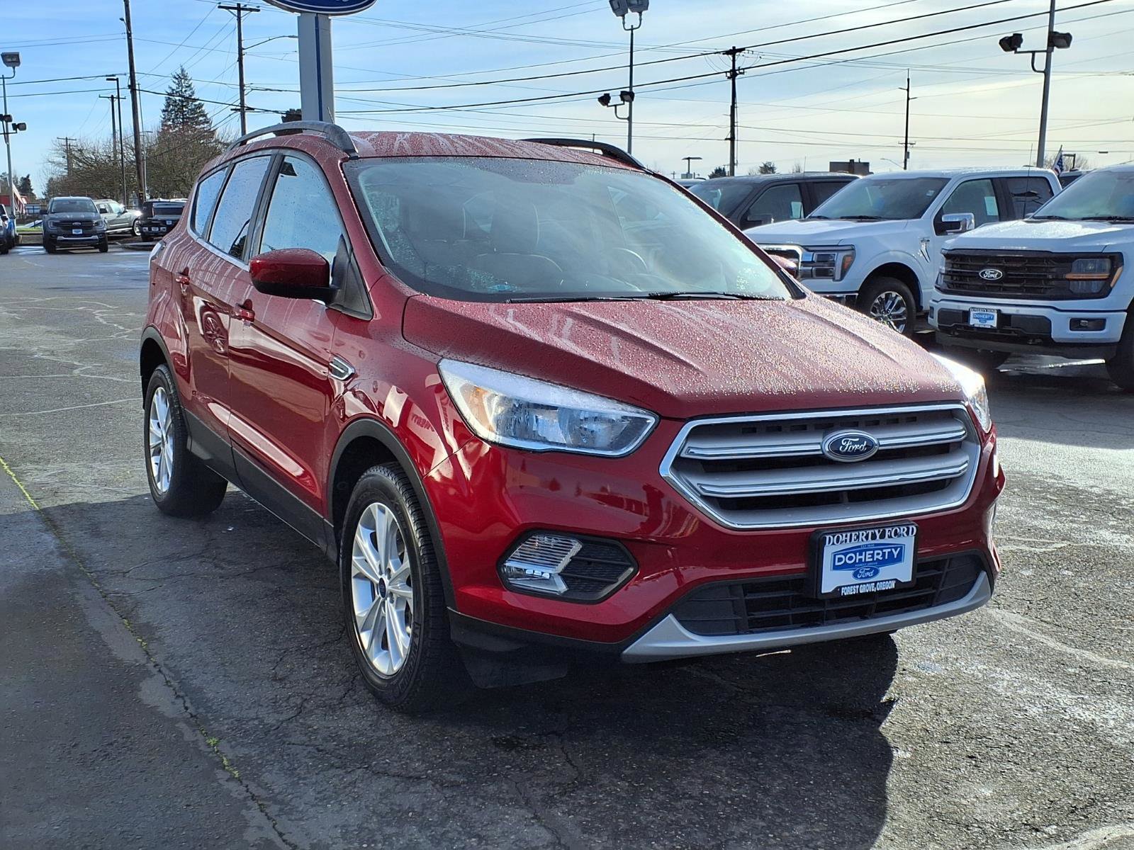 Certified 2018 Ford Escape SE image 3