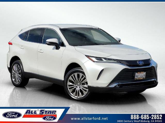 Used 2024 Toyota Venza XLE image 7