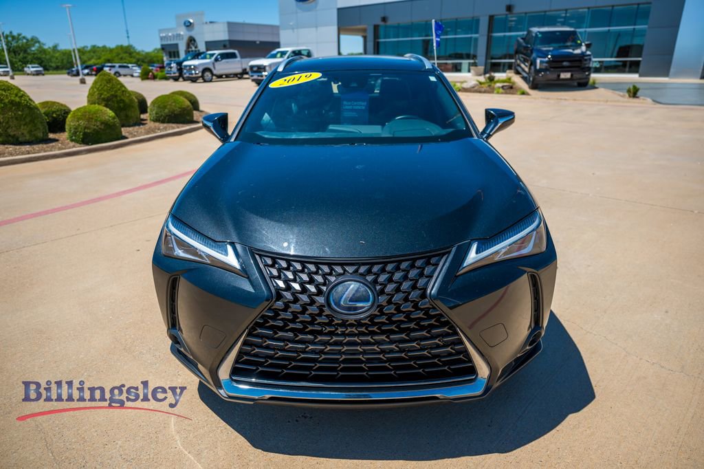 Used 2019 Lexus UX 250h w/ Premium Package AWD/4WD image 2