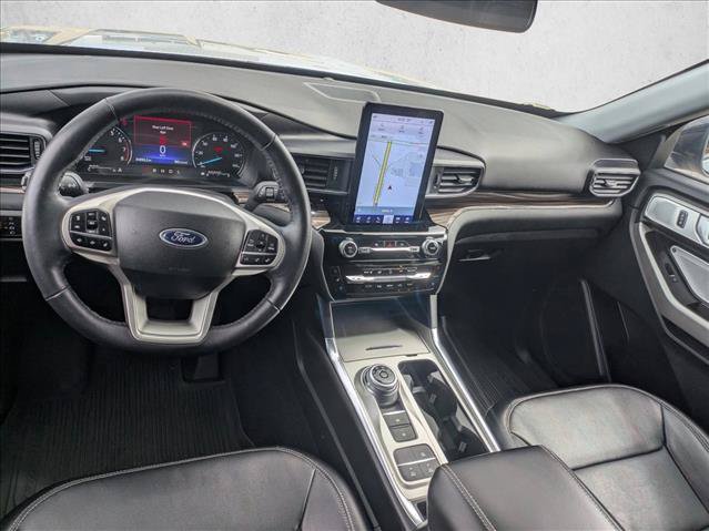 Certified 2023 Ford Explorer Limited w/ Limited Technology Package RWD image 15