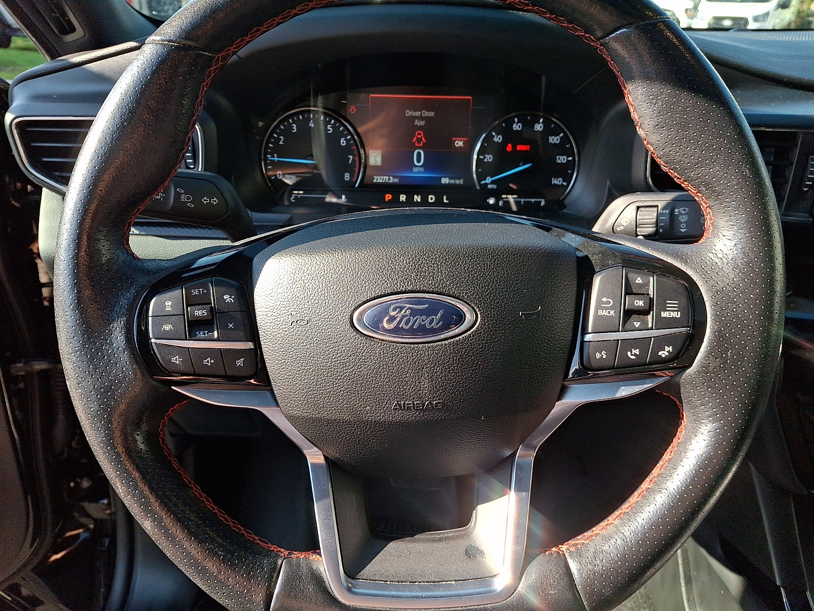 Certified 2023 Ford Explorer ST-Line w/ Class IV Trailer Tow Package AWD/4WD image 22