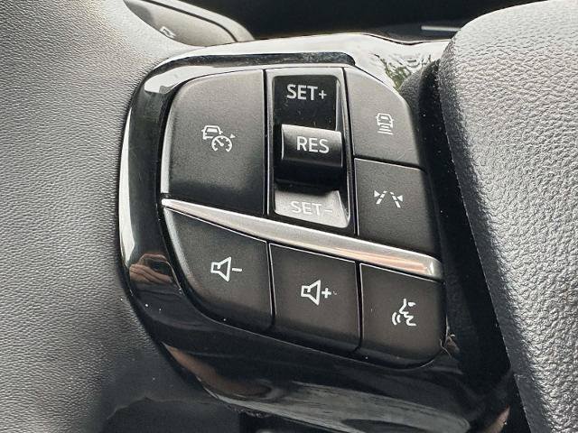 Certified 2023 Ford Escape Platinum AWD/4WD image 13