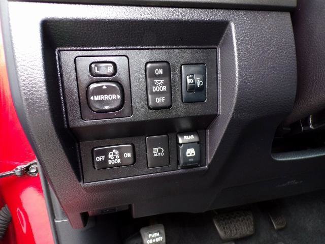 Used 2019 Toyota Tundra SR5 image 18