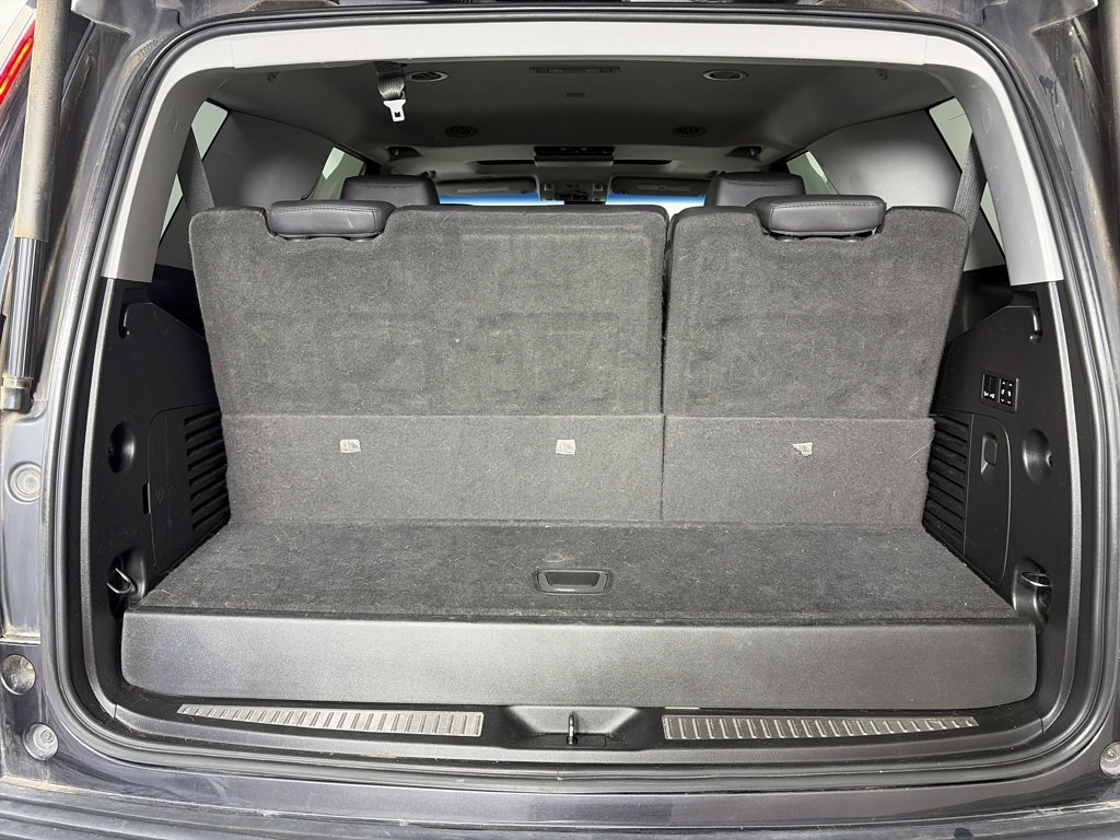 Used 2018 Cadillac Escalade Premium Luxury image 27