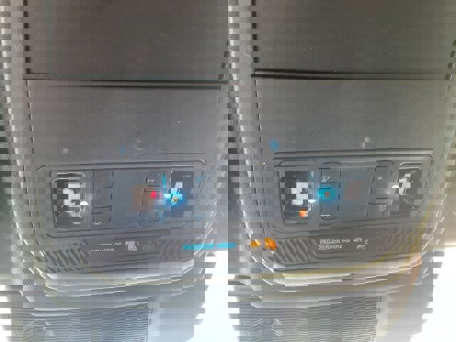 Certified 2020 Ford Explorer XLT w/ Equipment Group 202A image 31