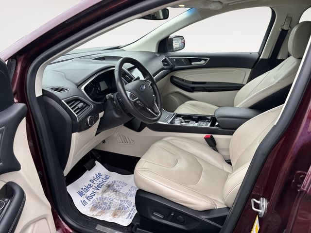 Certified 2020 Ford Edge Titanium w/ Equipment Group 301A AWD/4WD image 9