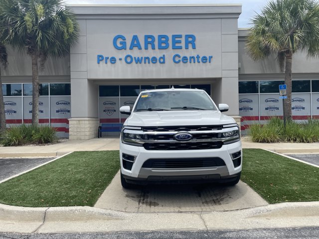 Certified 2024 Ford Expedition Limited RWD image 2