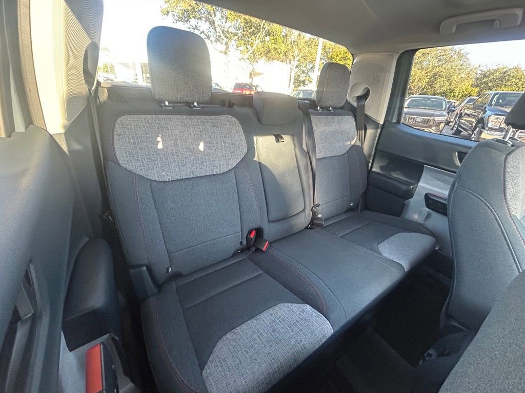 Certified 2024 Ford Maverick XLT image 29