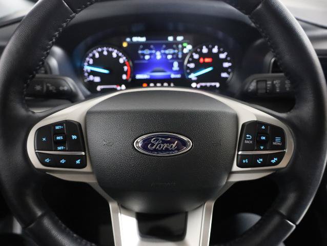 Certified 2023 Ford Explorer XLT w/ Equipment Group 202A AWD/4WD image 17