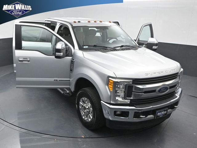 Certified 2017 Ford F250 XLT w/ XLT Premium Package image 25