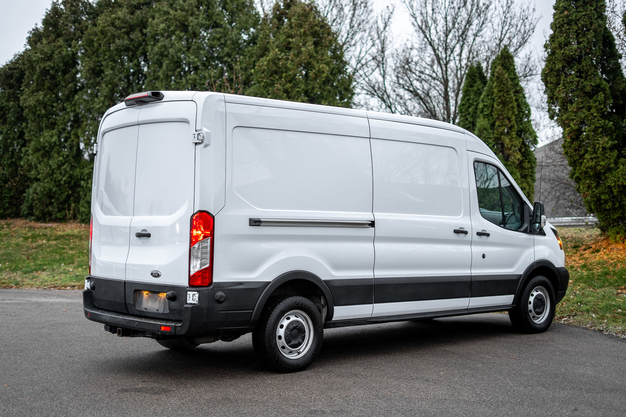 Certified 2019 Ford Transit 250 148 Medium Roof image 5