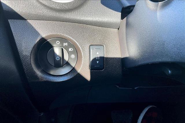 Certified 2017 Ford Fiesta SE image 36