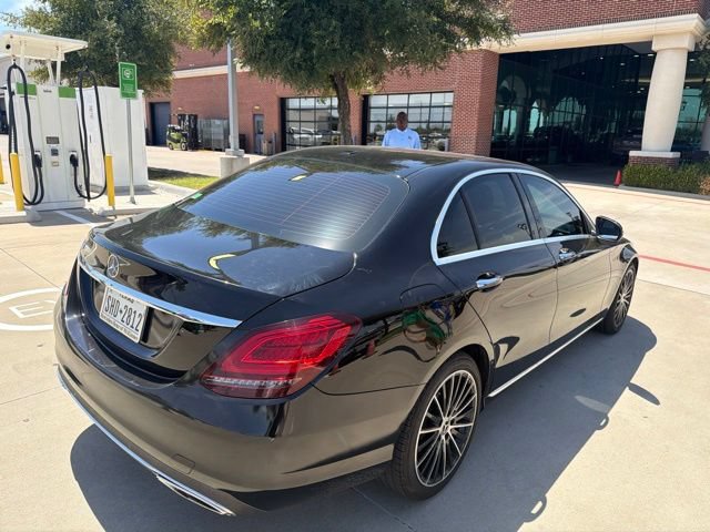 Used 2021 Mercedes-Benz C 300 Sedan image 4
