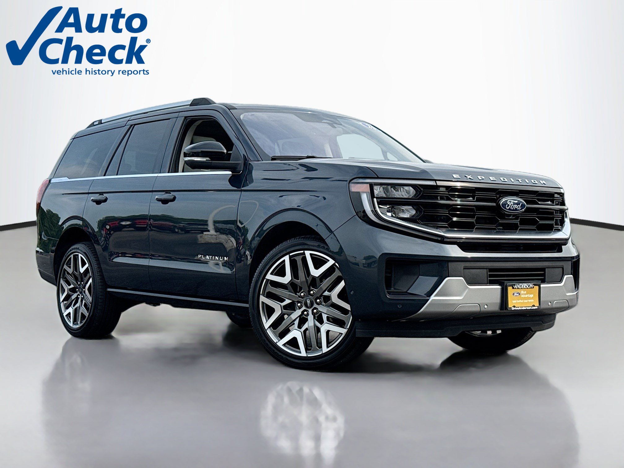 Certified 2025 Ford Expedition Platinum w/ Platinum Ultimate Package AWD/4WD image 1