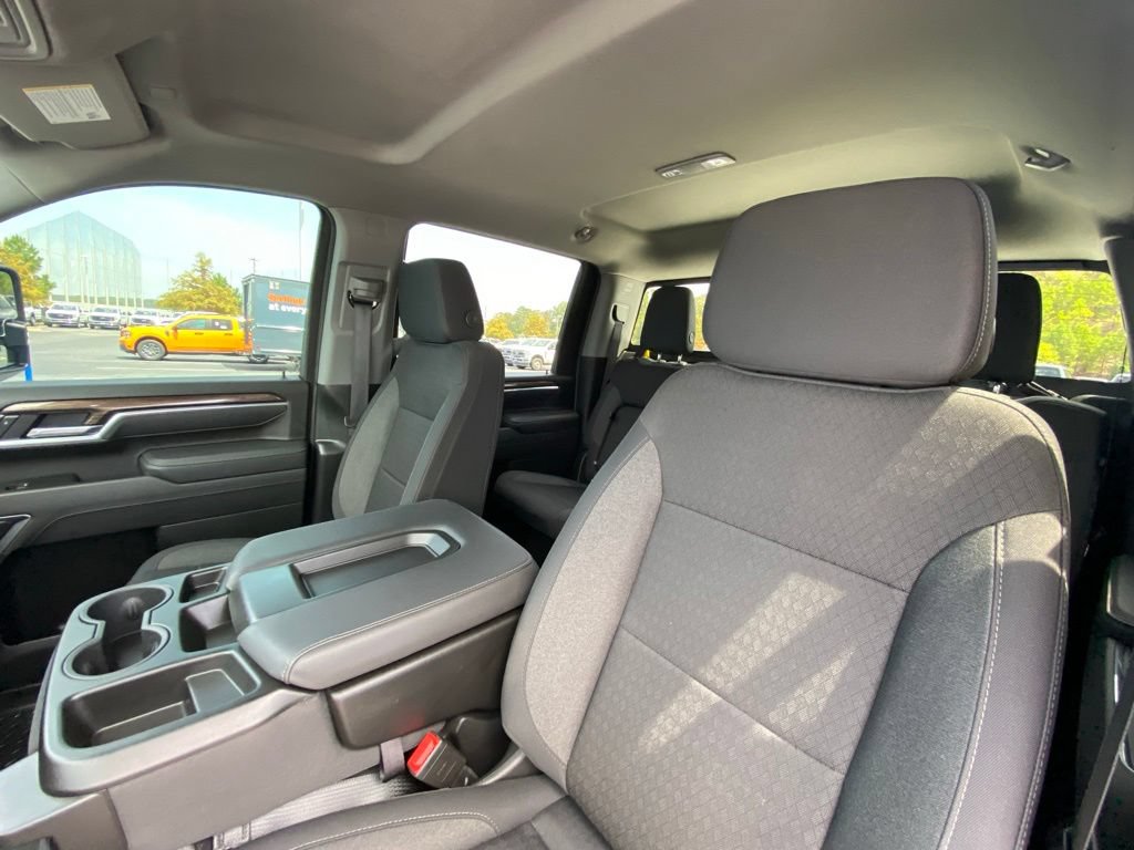 Used 2025 Chevrolet Silverado 2500 LT w/ All Star Edition AWD/4WD image 19