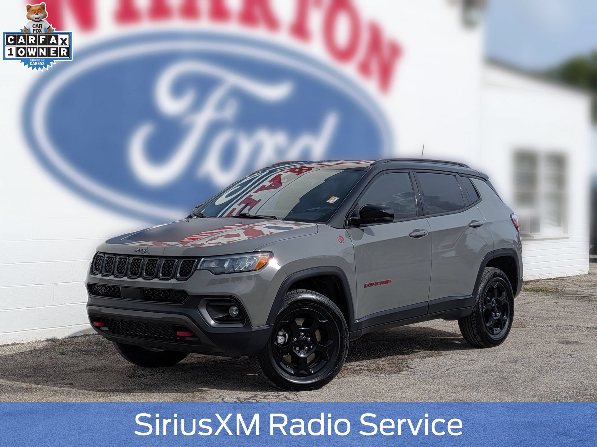 Used 2023 Jeep Compass Trailhawk AWD/4WD image 1