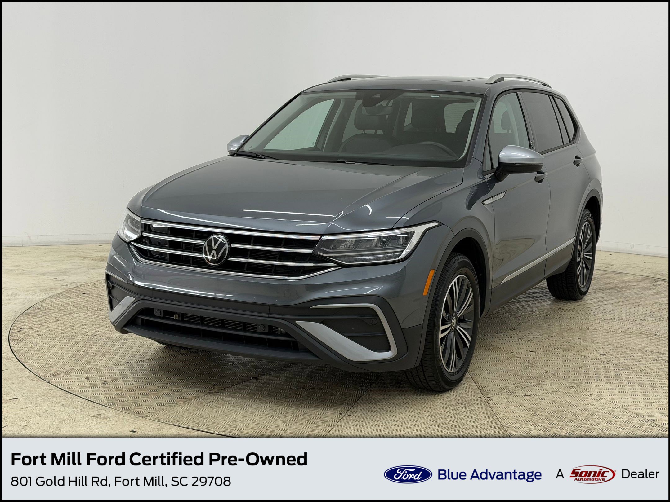 Used 2024 Volkswagen Tiguan Wolfsburg Edition image 1