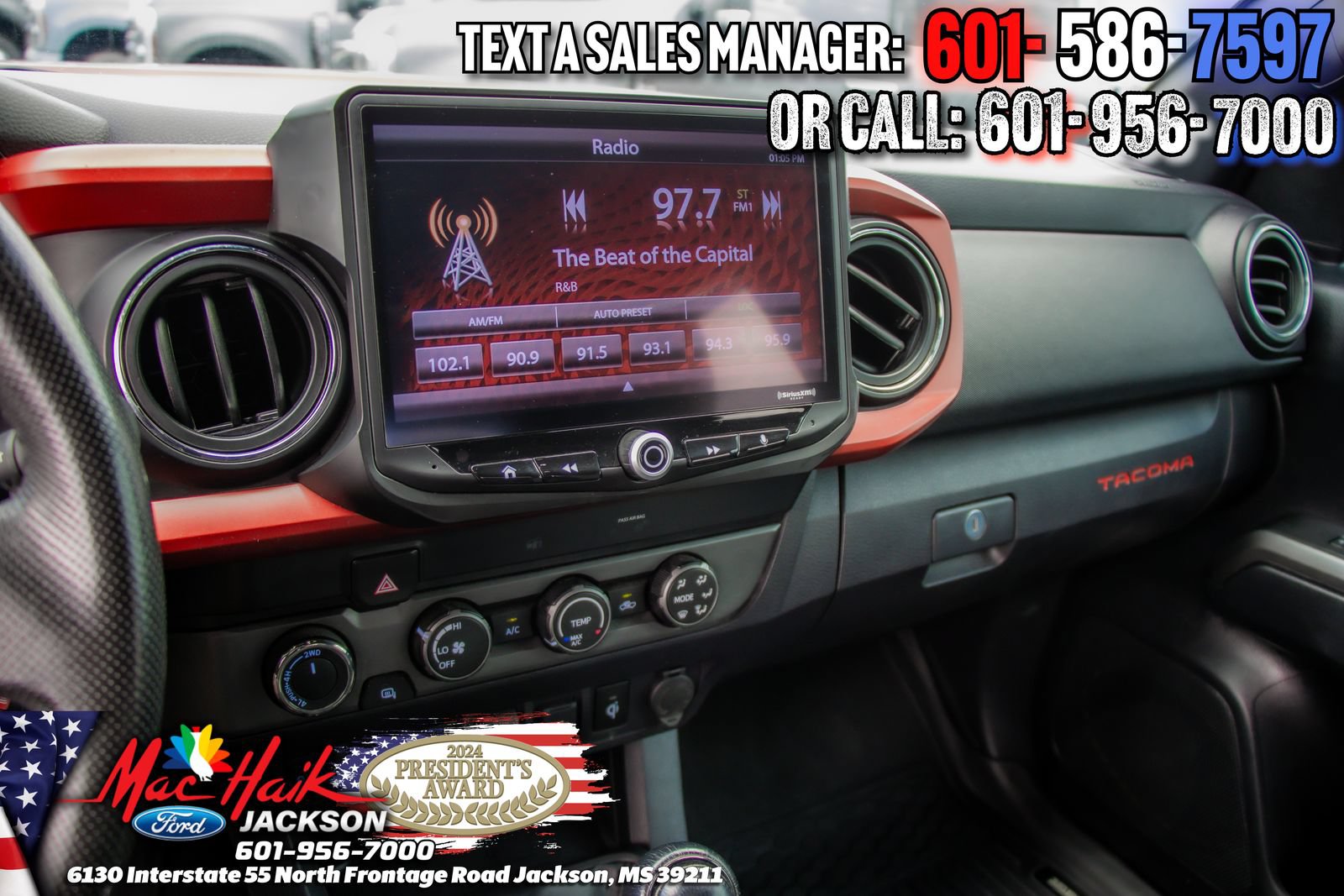Used 2020 Toyota Tacoma TRD Off-Road w/ Technology Package AWD/4WD image 14
