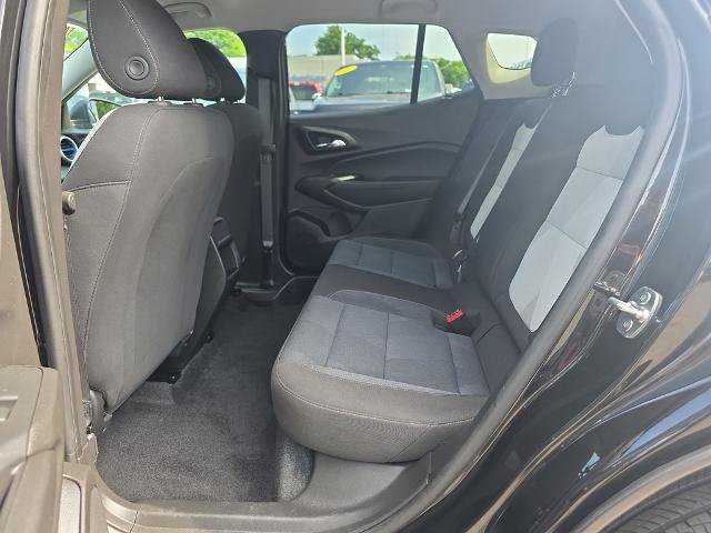 Used 2024 Chevrolet Trax LS w/ Driver Confidence Package FWD image 17